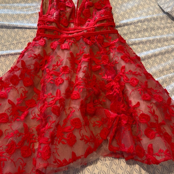 Brand: nadine merabi : color : red size medium - Picture 3 of 7